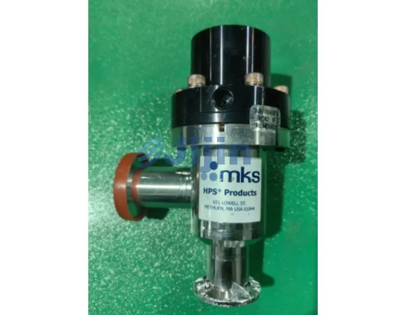 Used MKS UHV-25-AKK-ENVN Pneumatic Angle Valve AMAT 3870-04136