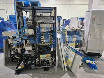 Used Hitachi S9220 Metrology CD-SEM